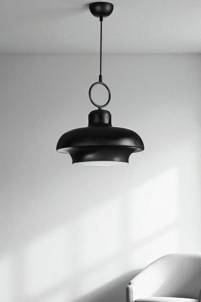 DOĞA TEKLİ SİYAH SARKIT