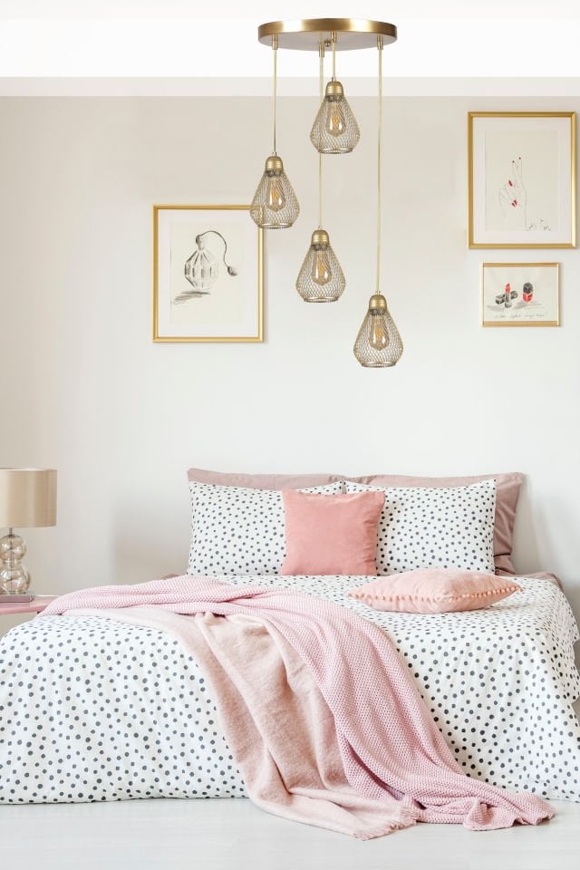 ARMUT 4 LÜ TEPSİLİ ESKİTME SARKIT