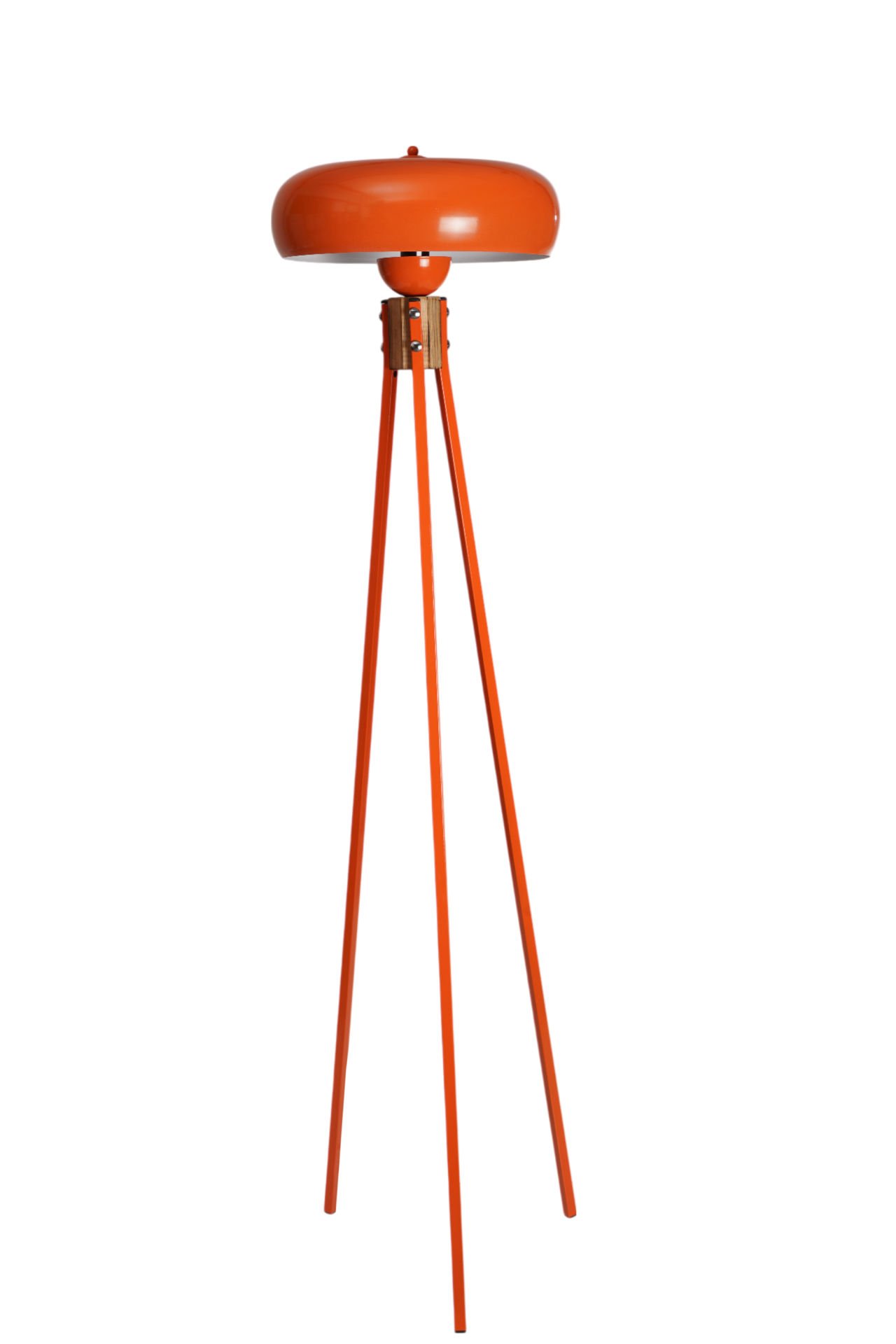 FİSCO TURUNCU LAMBADER SMİTH BAŞLIKLI