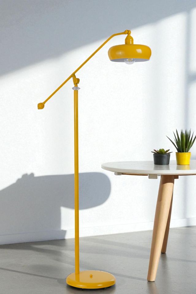 MOKA SARI LAMBADER SMİTH BAŞLIKLI