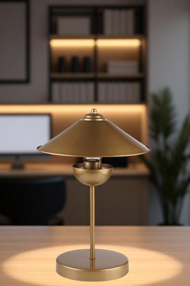 GALE ESKİTME METAL BAŞLIKLI MASA LAMBASI