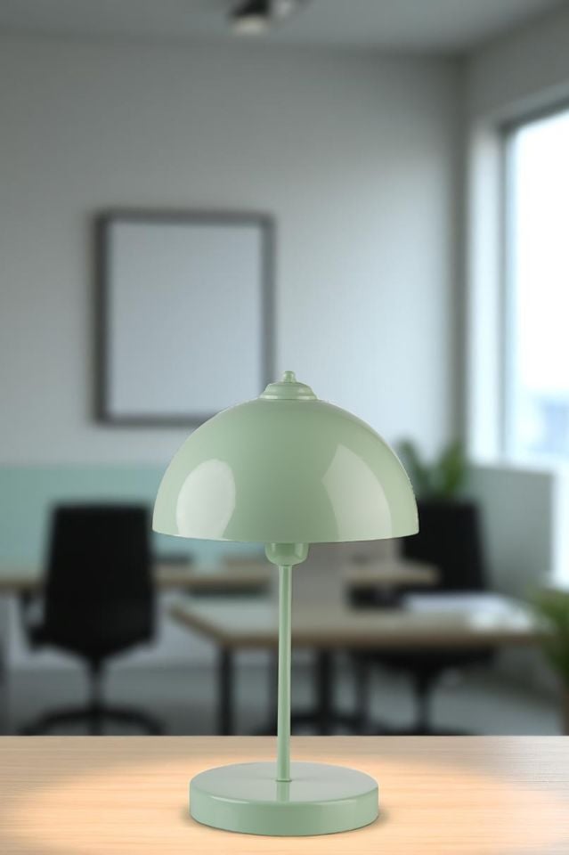 YENİ LUNGO YEŞİL MASA LAMBASI