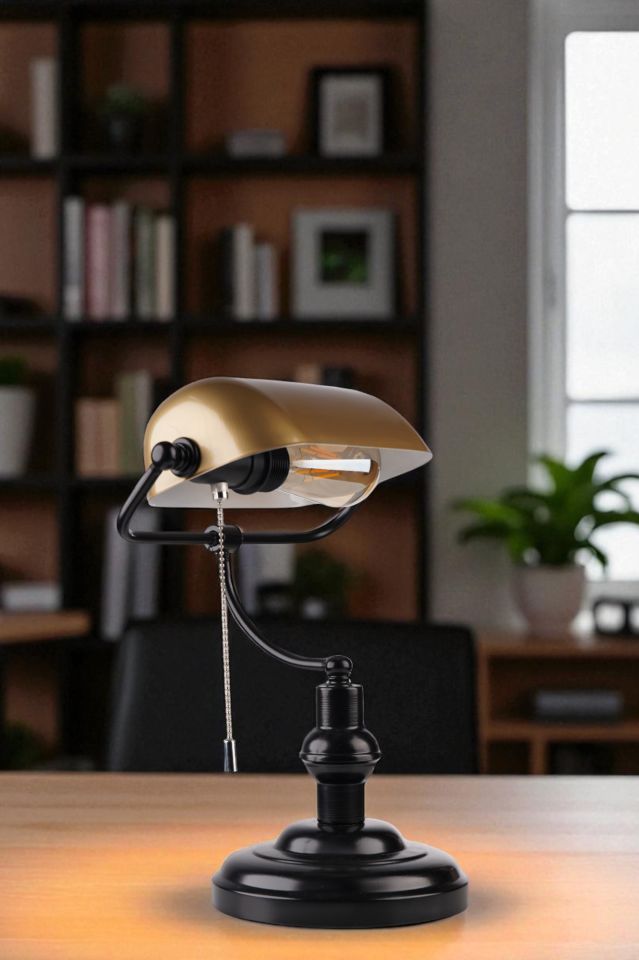 BANKER SİYAH-ESKİTME MASA LAMBASI