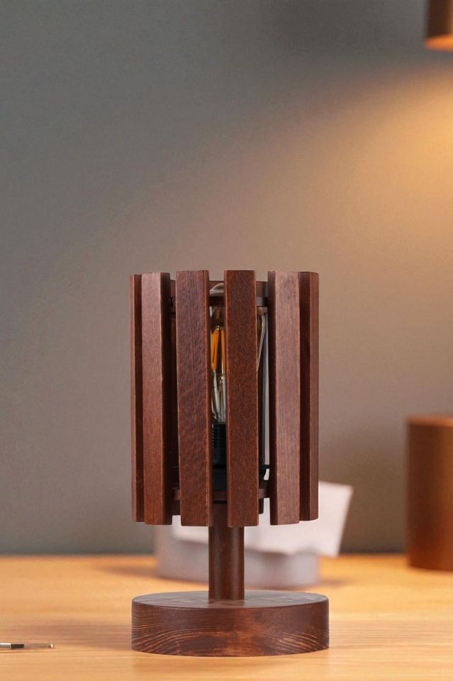 KASNAK CEVİZ MASA LAMBASI