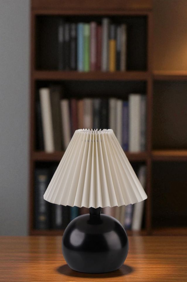 OLİVER SİYAH PİLELİ KREM ABAJURLU MASA LAMBASI