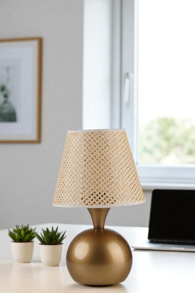 OLİVER ESKİTME PETEK ABAJURLU MASA LAMBASI